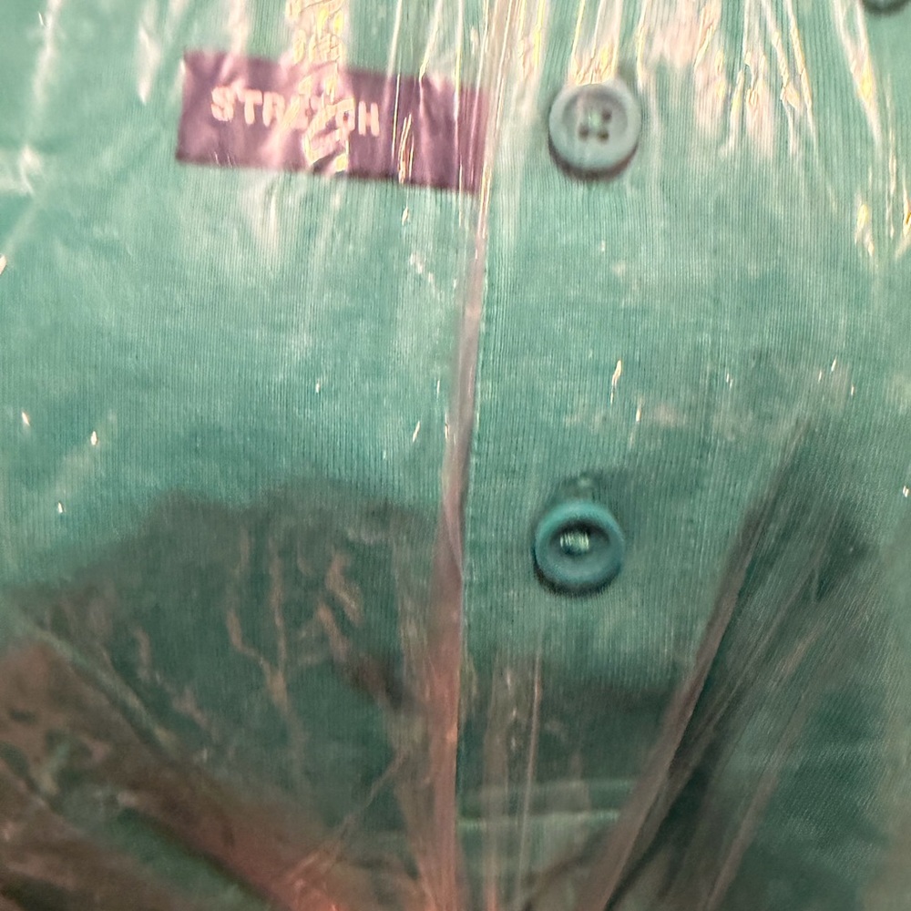 Stretch Green Button-Up Shirt